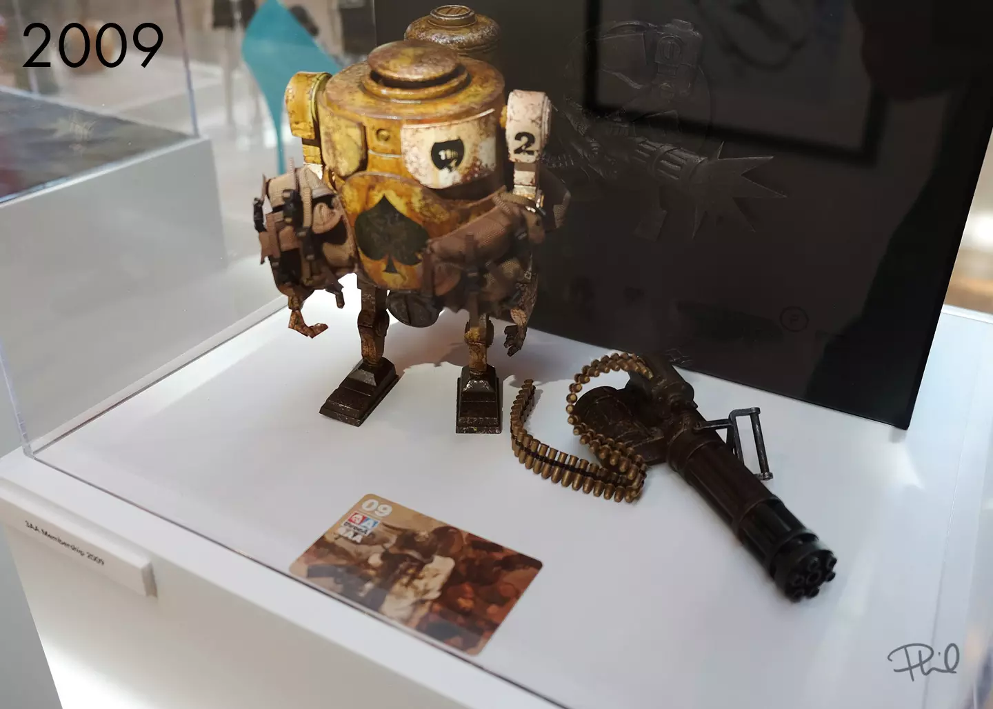 3A Toys | 3AA 2009 Membership pack on display at US Venture, San Diego Comic Con - Sparks Gallery - 2017
